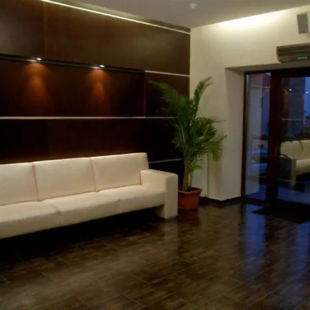 Hotel Kapri 3*